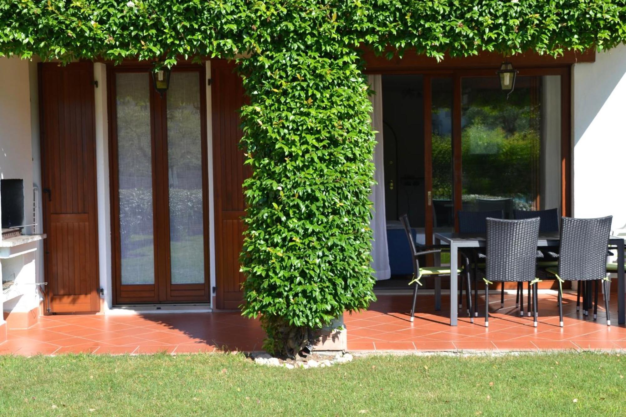 Garda Resort Village Peschiera del Garda Esterno foto