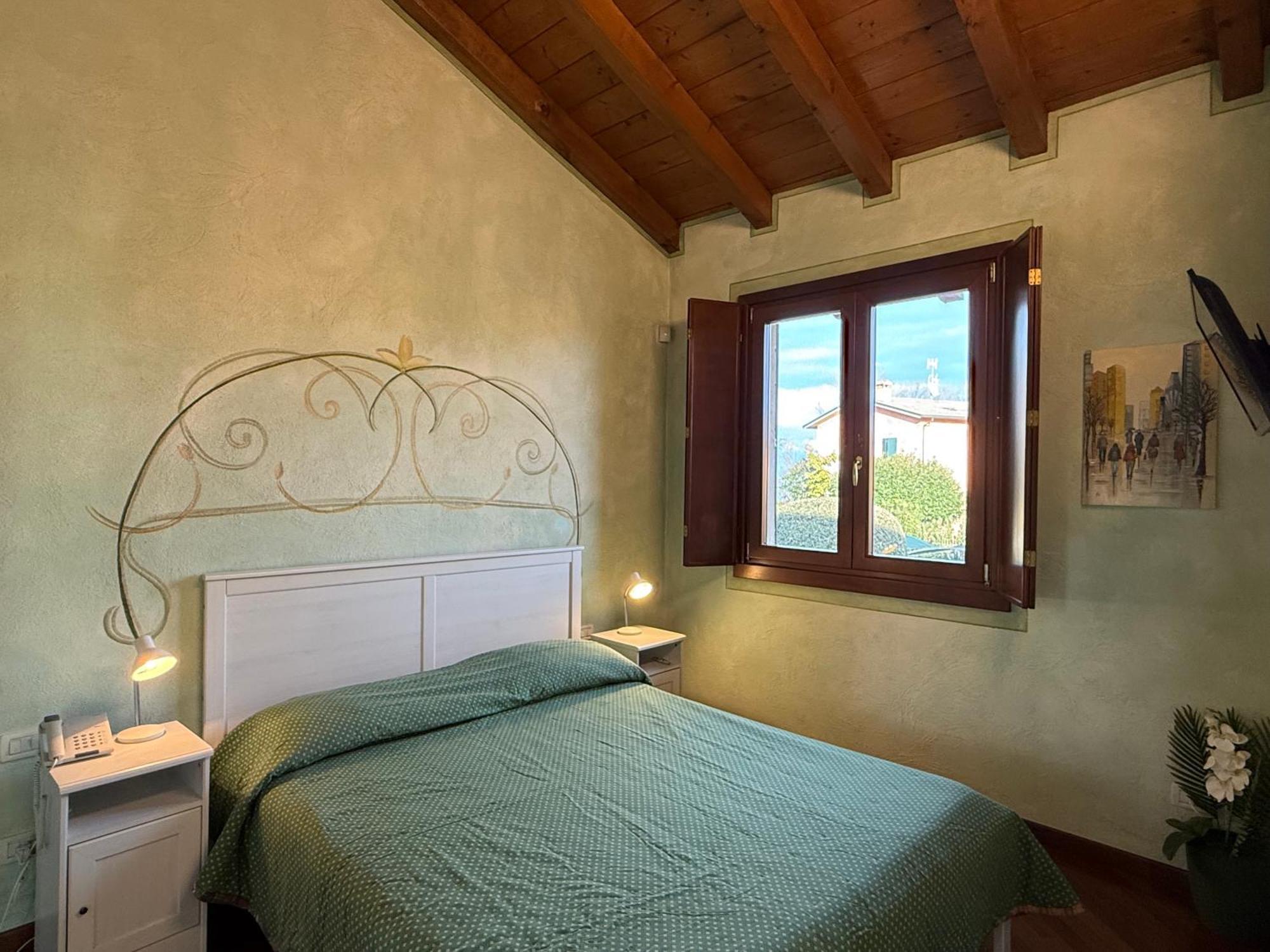 Garda Resort Village Peschiera del Garda Esterno foto